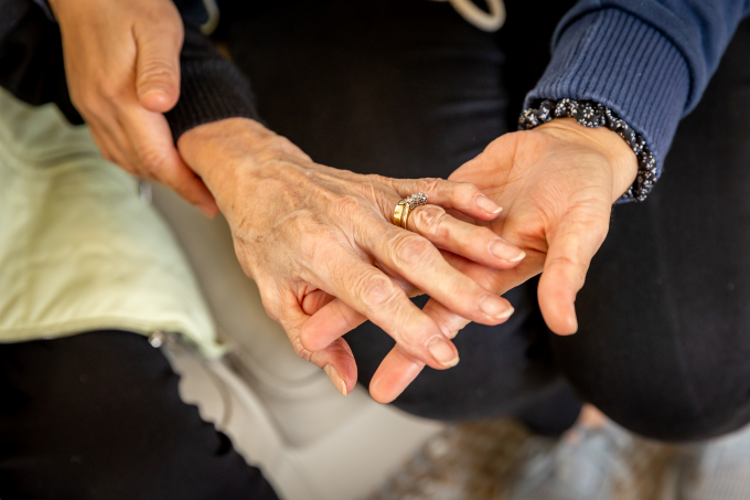 become-aged-care-worker-aca-2.png